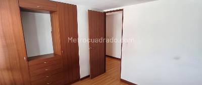 Apartamento de 3 alcobas en venta en Cedritos, Bogotá, 115 m² · foto 8 de 12
