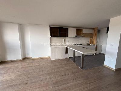 Apartamento en venta en Cedritos, Bogotá · foto 3 de 20