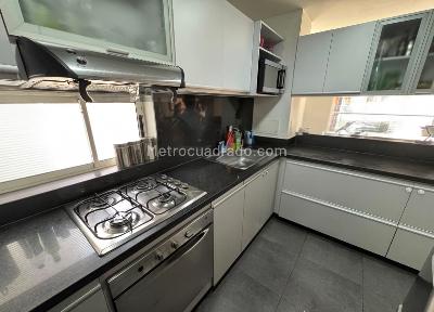 Apartamento en venta en Ciudad Salitre, Bogotá · foto 7 de 19