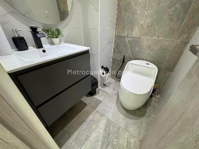 Apartamento de 3 alcobas en venta en Cedritos, Bogotá, 118 m² · foto 14 de 16