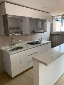 Apartamento de 3 alcobas en venta en Mirandela, Bogotá, 62 m² · foto 3 de 20