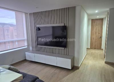 Apartamento de 3 alcobas en venta en Mirandela, Bogotá, 62 m² · foto 2 de 20