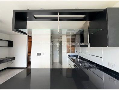 Apartamento de 1 alcoba en venta en Cedritos, Bogotá, 49 m² · foto 3 de 15