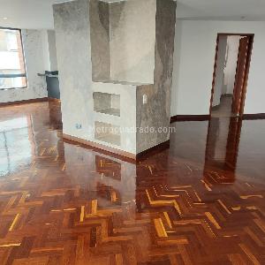 Apartamento de 4 alcobas en venta en Bella Suiza, Bogotá, 211 m² · foto 6 de 20