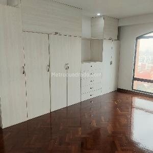 Apartamento de 4 alcobas en venta en Bella Suiza, Bogotá, 211 m² · foto 12 de 20