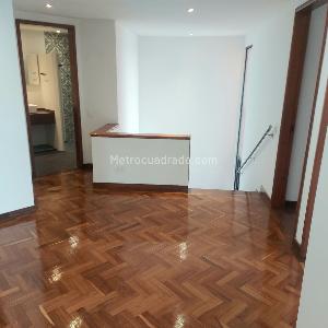 Apartamento de 4 alcobas en venta en Bella Suiza, Bogotá, 211 m² · foto 16 de 20