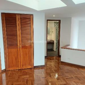 Apartamento de 4 alcobas en venta en Bella Suiza, Bogotá, 211 m² · foto 17 de 20