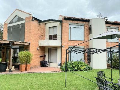 Casa de 4 alcobas en venta en Chía, 1500 m² · foto 17 de 20