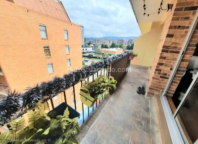 Apartamento de 4 alcobas en venta en Colina Campestre, Bogotá, 158 m² · foto 5 de 13