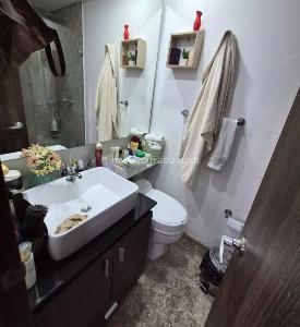 Apartamento de 2 alcobas en venta en Cedritos, Bogotá, 90 m² · foto 7 de 19