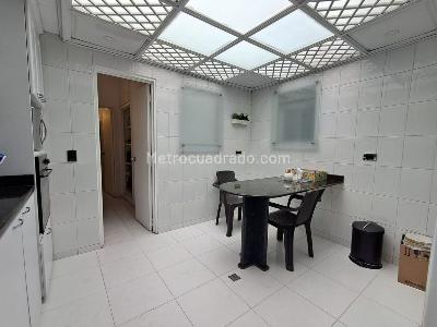 Casa de 5 alcobas en venta en El Recreo De Los Frailes, Bogotá, 320 m² · foto 7 de 17