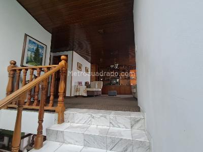 Casa de 4 alcobas en venta en Malibu, Bogotá, 350 m² · foto 10 de 20