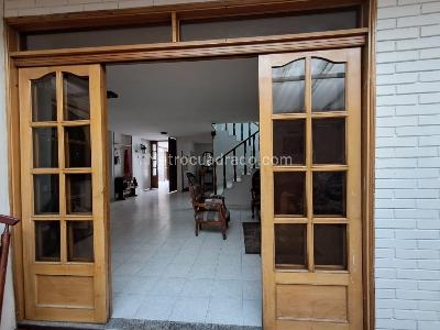 Casa de 4 alcobas en venta en Malibu, Bogotá, 350 m² · foto 8 de 20