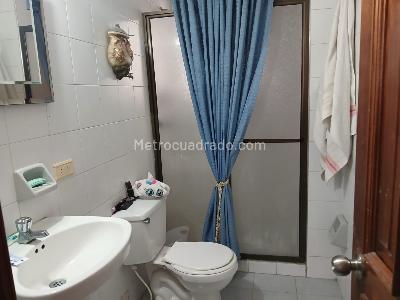 Casa de 4 alcobas en venta en Malibu, Bogotá, 350 m² · foto 17 de 20
