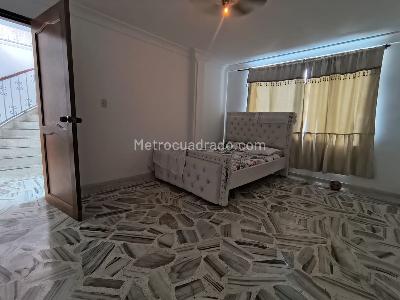 Casa de 5 alcobas en venta en Las Mercedes, Palmira, 500 m² · foto 15 de 20