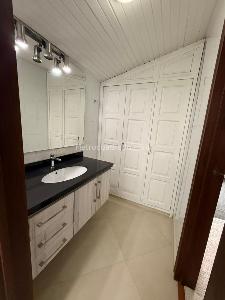 Casa de 5 alcobas en venta en Santa Barbara Central, Bogotá, 292 m² · foto 16 de 19