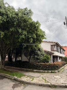 Casa de 5 alcobas en venta en Santa Barbara Central, Bogotá, 292 m² · foto 19 de 19