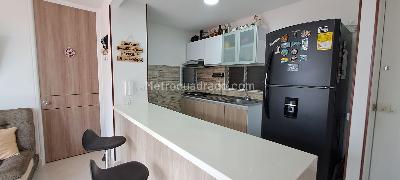 Apartamento de 2 alcobas en venta en Girardot, 53 m² · foto 2 de 20