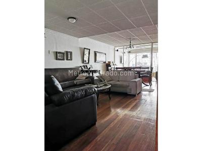 Casa de 5 alcobas en venta en El Polo, Bogotá, 148 m² · foto 2 de 13