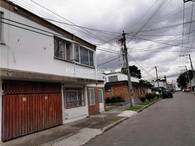 Casa de 5 alcobas en venta en El Polo, Bogotá, 148 m² · foto 12 de 13