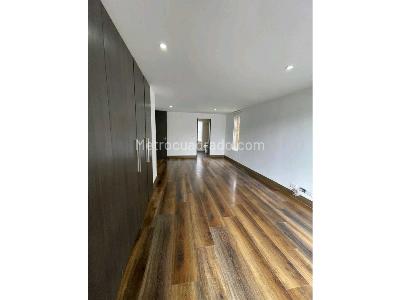 Casa en venta en San Jose De Bavaria, Bogotá · foto 7 de 20