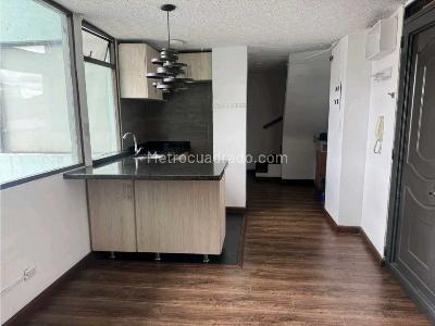 Apartaestudio en venta en Panamericano, Bogotá, 43 m² · foto 2 de 18