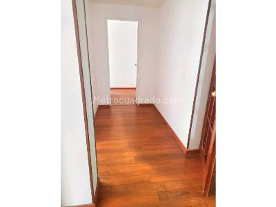 Apartamento de 3 alcobas en venta en Bella Suiza, Bogotá, 150 m² · foto 9 de 19