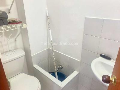 Apartamento de 3 alcobas en venta en Caobos, Bogotá, 101 m² · foto 6 de 15