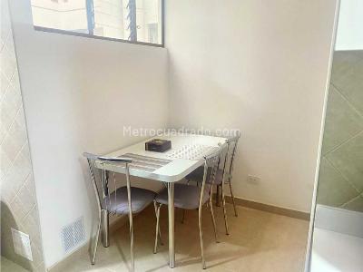 Apartamento de 3 alcobas en venta en Caobos, Bogotá, 101 m² · foto 7 de 15