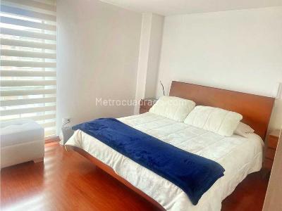 Apartamento de 3 alcobas en venta en Caobos, Bogotá, 101 m² · foto 8 de 15