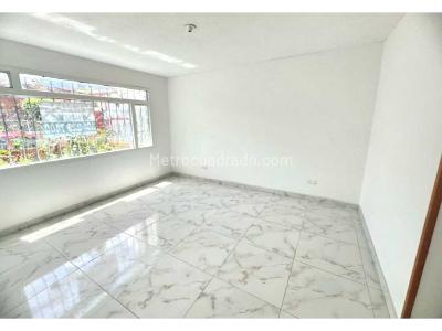 Casa de 5 alcobas en venta en Velodromo, Bogotá, 208 m² · foto 2 de 15