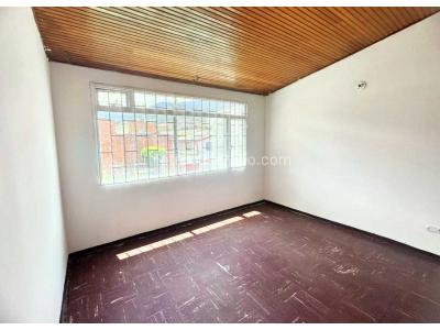 Casa de 5 alcobas en venta en Velodromo, Bogotá, 208 m² · foto 11 de 15