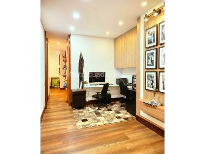 Apartamento de 3 alcobas en venta en Chico, Bogotá, 280 m² · foto 4 de 14