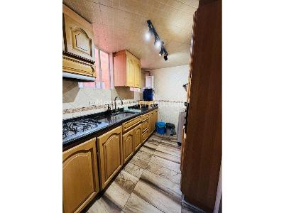 Apartamento de 3 alcobas en venta en Gratamira, Bogotá, 64 m² · foto 4 de 11
