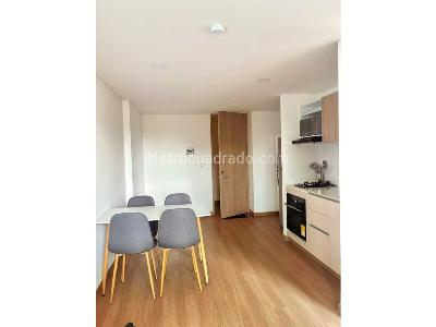 Apartaestudio en venta en Los Alcazares, Bogotá, 39 m² · foto 2 de 13