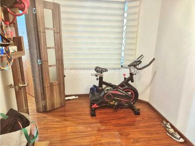 Apartaestudio en venta en Los Rosales, Bogotá, 39 m² · foto 5 de 8