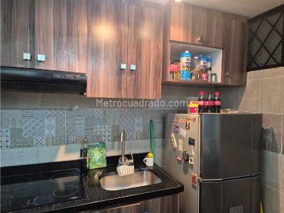 Apartaestudio en venta en Los Rosales, Bogotá, 39 m² · foto 6 de 8