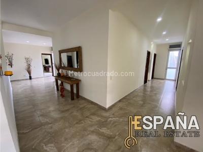 Casa de 5 alcobas en venta en Sur, Ibagué, 650 m² · foto 7 de 20