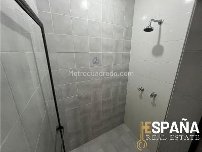 Casa de 5 alcobas en venta en El Contador, Bogotá, 260 m² · foto 4 de 20