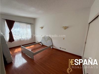 Casa de 5 alcobas en venta en El Contador, Bogotá, 260 m² · foto 11 de 20