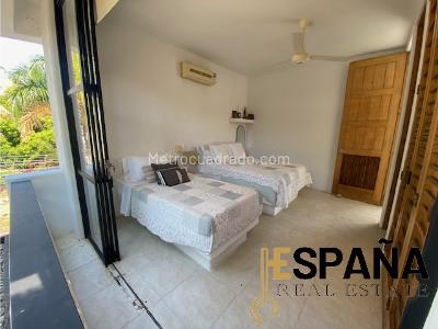 Casa de 4 alcobas en venta en Girardot, Girardot, 528 m² · foto 11 de 14