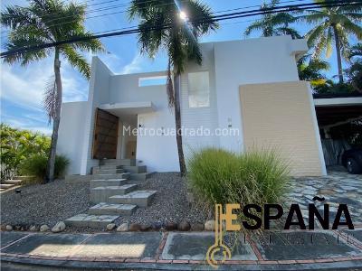 Casa de 4 alcobas en venta en Girardot, Girardot, 528 m² · foto 12 de 14