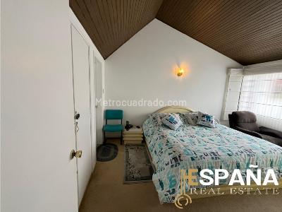 Casa de 4 alcobas en venta en Nueva Autopista Norte, Bogotá, 410 m² · foto 10 de 15