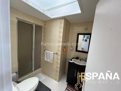 Casa de 4 alcobas en venta en Nueva Autopista Norte, Bogotá, 410 m² · foto 11 de 15