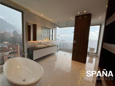 Apartamento de 3 alcobas en venta en Los Rosales, Bogotá, 533 m² · foto 13 de 20