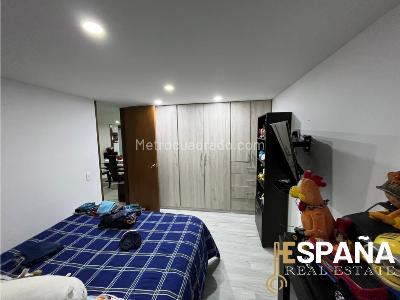 Apartamento en venta en Lagos De Cordoba, Bogotá · foto 9 de 13