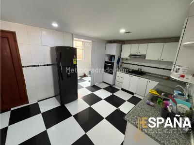 Apartamento en venta en Contador, Bogotá · foto 14 de 16