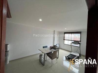 Apartamento en venta en Contador, Bogotá · foto 4 de 16