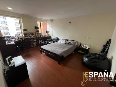 Apartamento de 4 alcobas en venta en La Calleja, Bogotá, 176 m² · foto 4 de 20