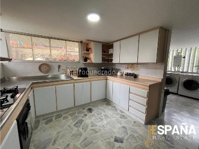 Casa de 4 alcobas en venta en El Verguel, Ibagué, 460 m² · foto 16 de 19